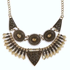 *NWOT* BP Antiqued Gold Statement Necklace